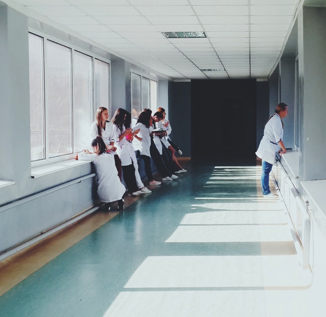 Clinic For Obesity Surgeon in Ahmedabad